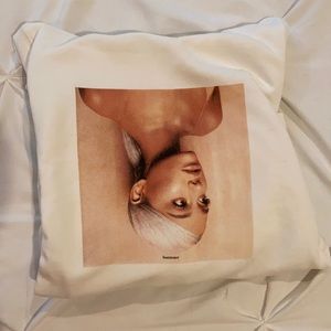 Ariana Grande Hoodie
